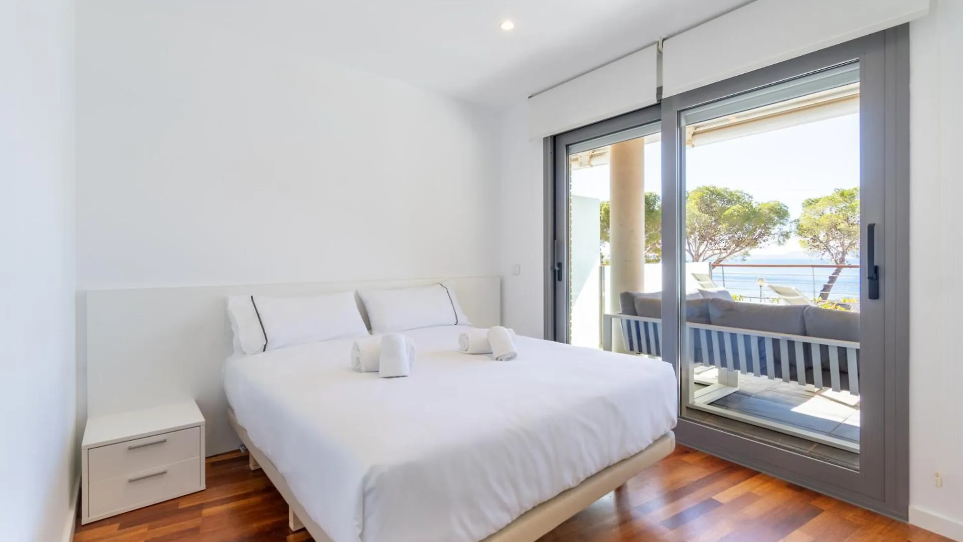 Nc Apartments Bajo B Canyelles Mar - 4 Personas Rosas
